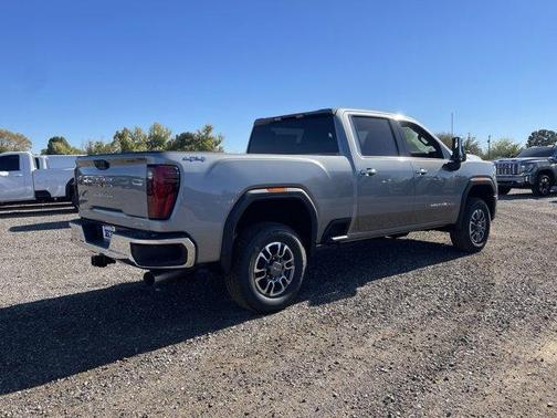 2026 GMC Sierra 2500 SLT