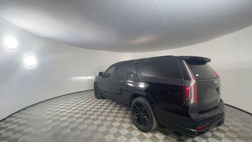 2021 Cadillac Escalade ESV Sport