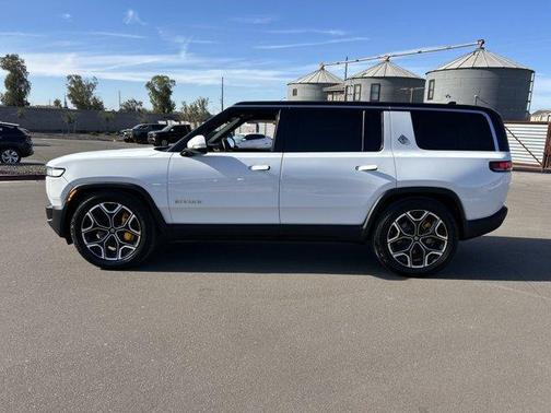 2023 Rivian R1S Adventure Quad Motor Large Pack