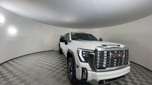 2025 GMC Sierra 2500 Denali