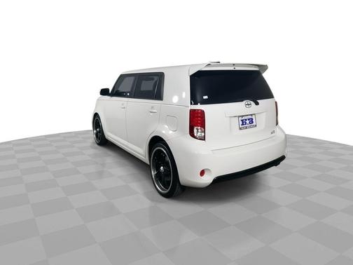 2015 Scion xB Base