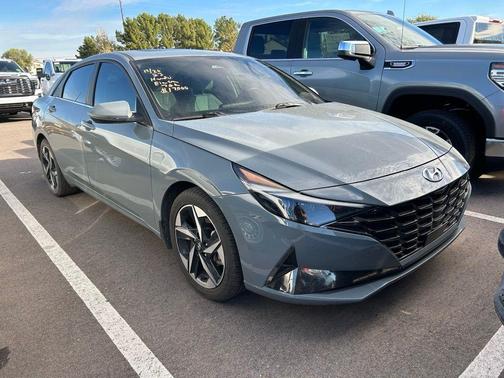 2023 Hyundai ELANTRA Limited
