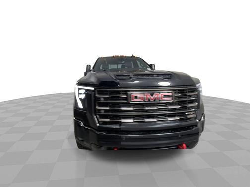 2025 GMC Sierra 2500 AT4X