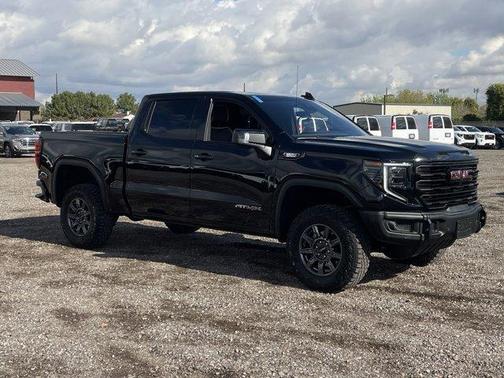 2025 GMC Sierra 1500 AT4X