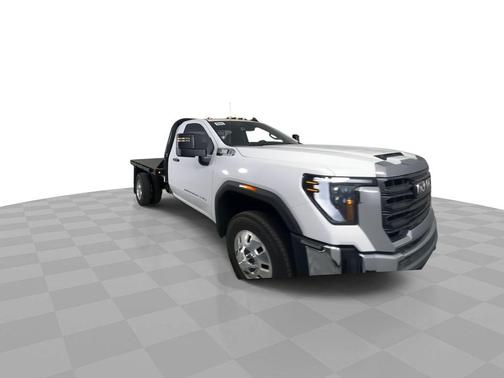 2025 GMC Sierra 3500 Pro