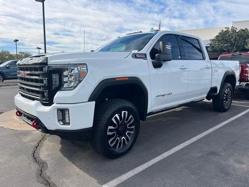2023 GMC Sierra 2500 AT4
