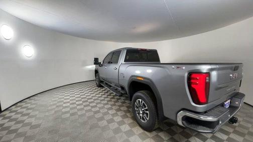 2025 GMC Sierra 2500 SLT