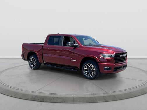 Delmonico Red Pearlcoat 2025 RAM 1500 Laramie