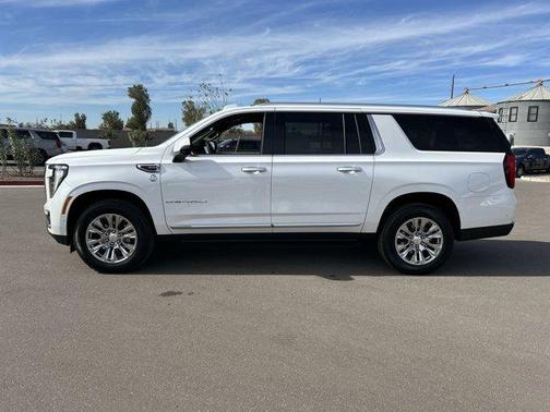 2025 GMC Yukon XL Denali