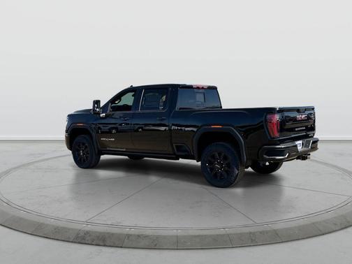Onyx Black 2026 GMC Sierra 2500 AT4