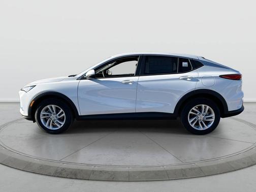 Summit White 2026 Buick Envista Preferred