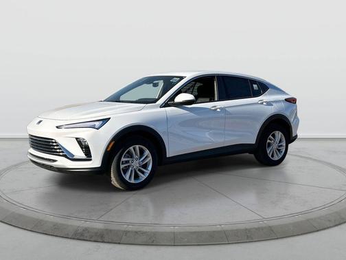 Summit White 2026 Buick Envista Preferred