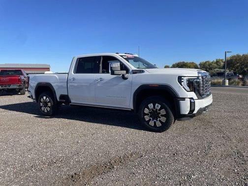 2025 GMC Sierra 2500 Denali