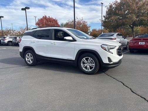 2021 GMC Terrain SLE