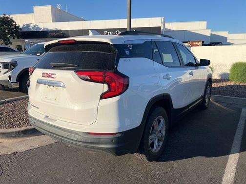 2021 GMC Terrain SLE