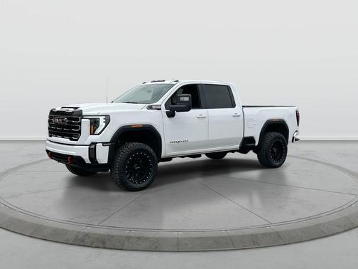 Summit White 2024 GMC Sierra 2500 AT4