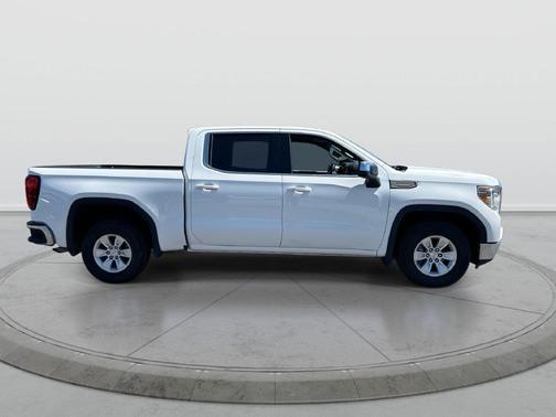 Summit White 2022 GMC Sierra 1500 Limited SLE