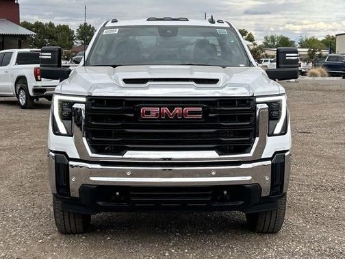 2026 GMC Sierra 2500 Pro