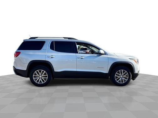 2018 GMC Acadia SLE-2