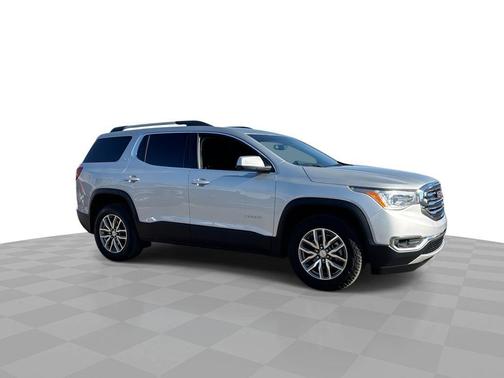 2018 GMC Acadia SLE-2