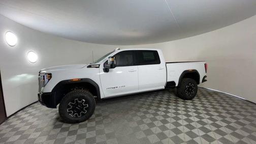 2025 GMC Sierra 2500 AT4X