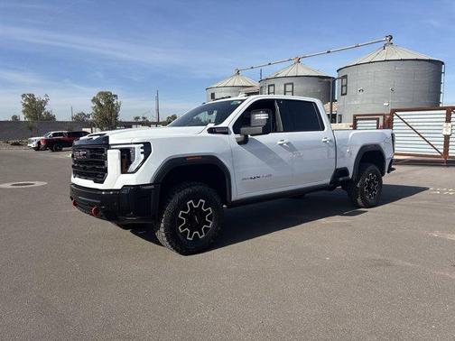 2025 GMC Sierra 2500 AT4X