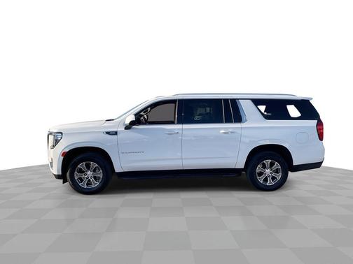 2023 GMC Yukon XL SLE