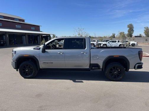 2025 GMC Sierra 2500 AT4