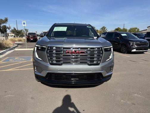 2024 GMC Acadia Denali