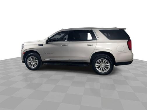 2022 GMC Yukon SLT