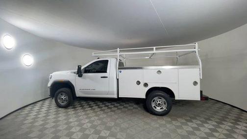 2025 GMC Sierra 2500 Pro