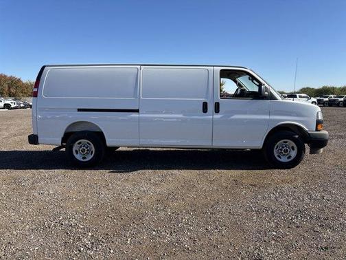 2025 GMC Savana 2500 Work Van