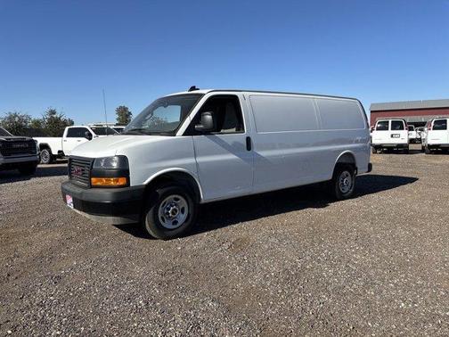 2025 GMC Savana 2500 Work Van