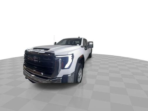 2024 GMC Sierra 2500 Pro