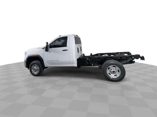 2025 GMC Sierra 2500 Pro