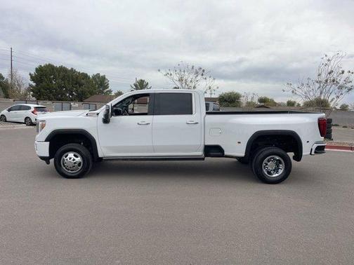 2023 GMC Sierra 3500 Denali