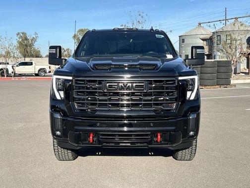 2024 GMC Sierra 2500 AT4