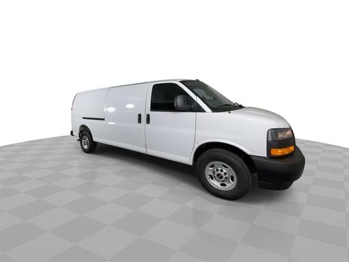 2025 GMC Savana 2500 Work Van