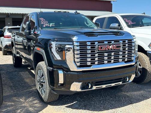 Onyx Black 2024 GMC Sierra 2500 Denali