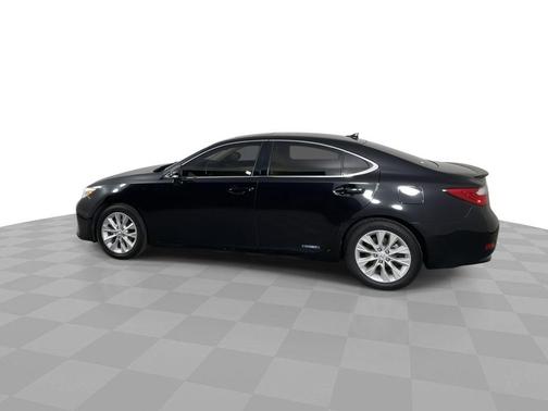2014 Lexus ES 300h Base