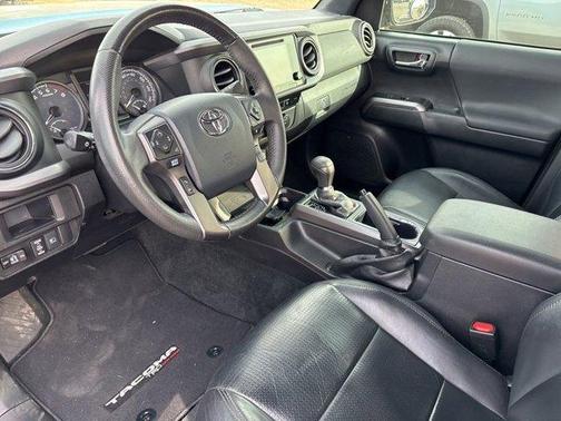 2019 Toyota Tacoma SR