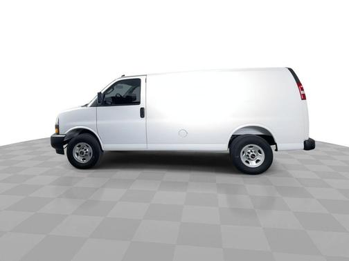 2025 GMC Savana 2500 Work Van