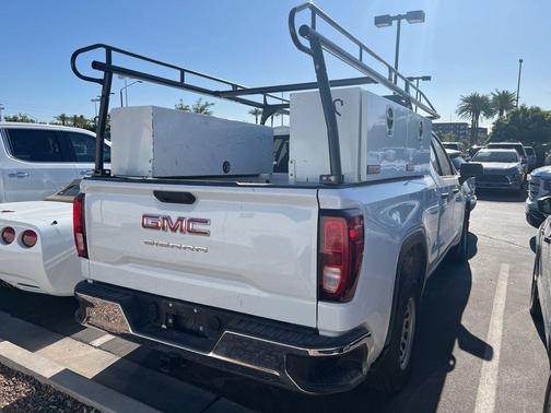 2023 GMC Sierra 1500 Pro