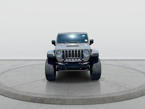 Sting Gray Clearcoat 2021 Jeep Gladiator Mojave