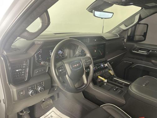 2024 GMC Sierra 2500 AT4X