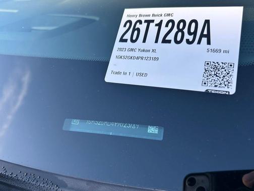 2023 GMC Yukon XL SLT