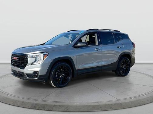 Sterling 2024 GMC Terrain SLT