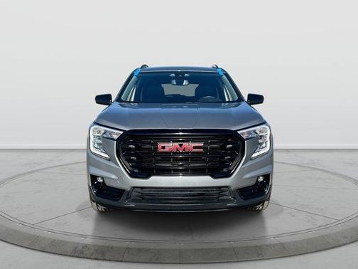 Sterling 2024 GMC Terrain SLT