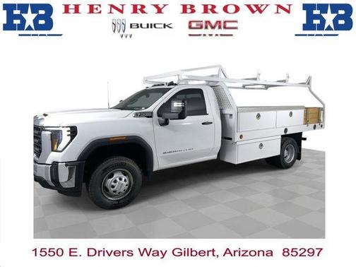 2025 GMC Sierra 3500 Pro