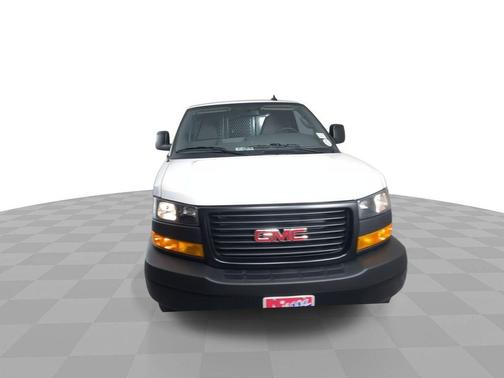 2025 GMC Savana 2500 Work Van